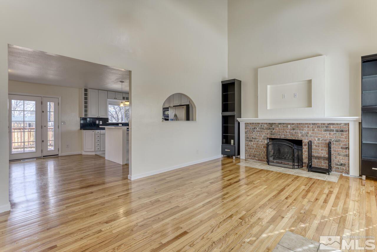 780 Barry M Circle Reno, NV 89503 - Photo 5 of 40 Photo 5