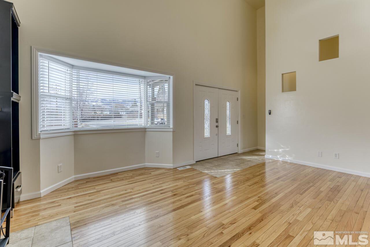 780 Barry M Circle Reno, NV 89503 - Photo 8 of 40 Photo 8