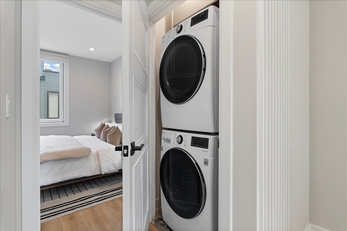 4232 West Belmont Avenue, Unit 2 Chicago, IL 60641 - Photo 27 of 35 a utility room with dryer and washer