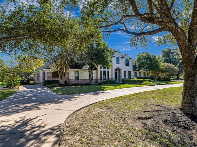 $1,400,000 | 7118 Foster Creek Drive, Richmond, TX 77406