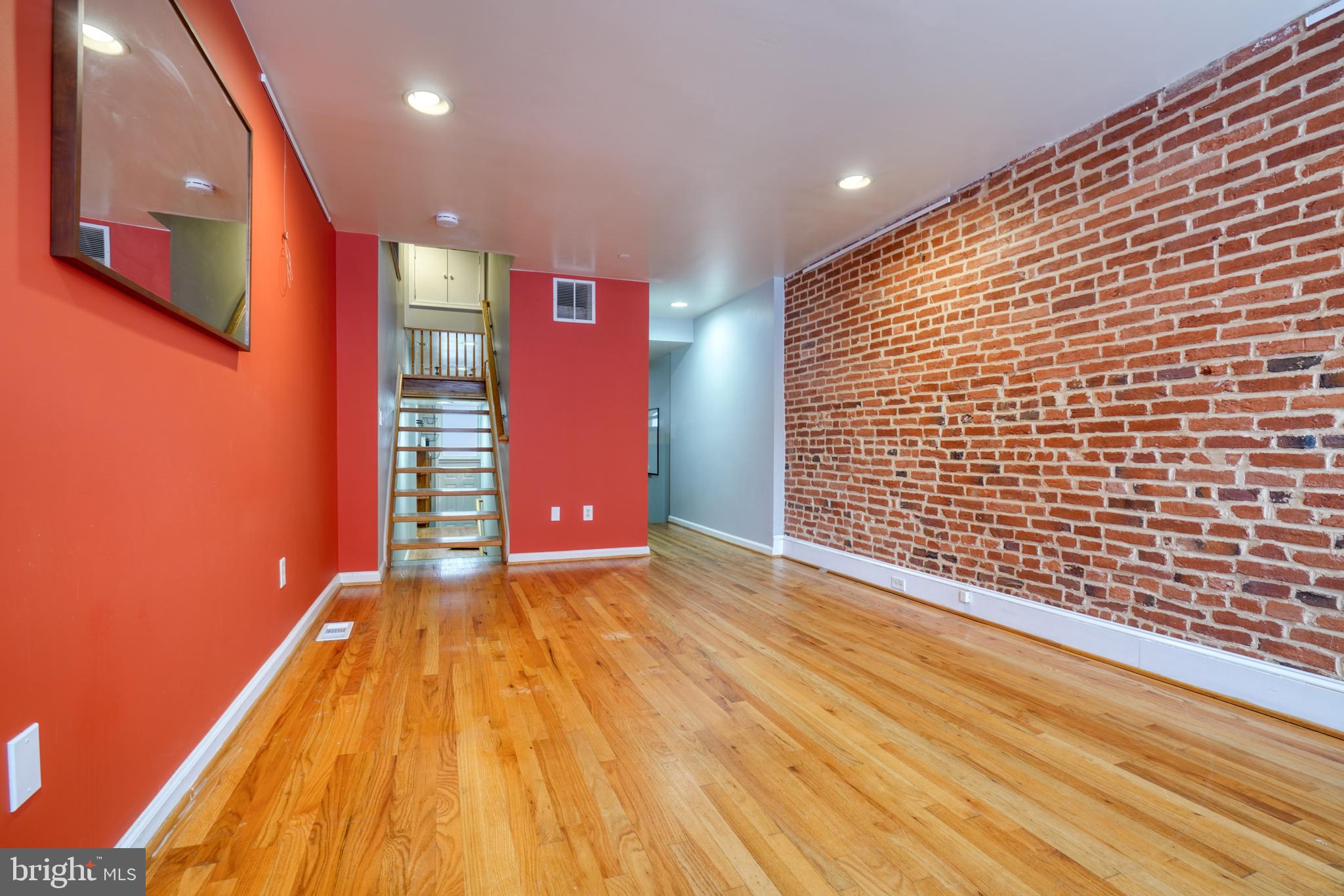 1004 South Curley Street Baltimore, MD 21224 - Photo 5 of 30
