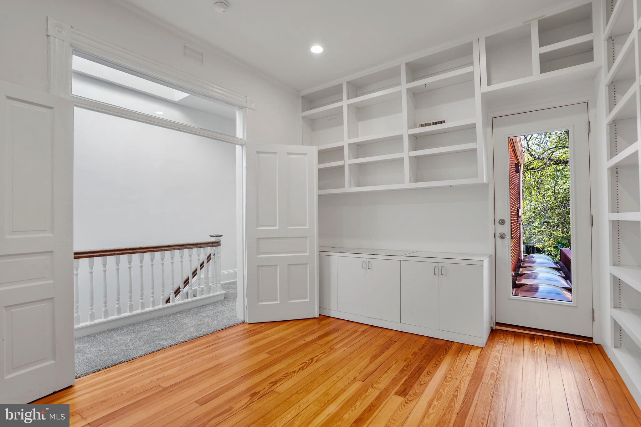 13 9th Street Southeast Washington, DC 20003 - Photo 37 of 70