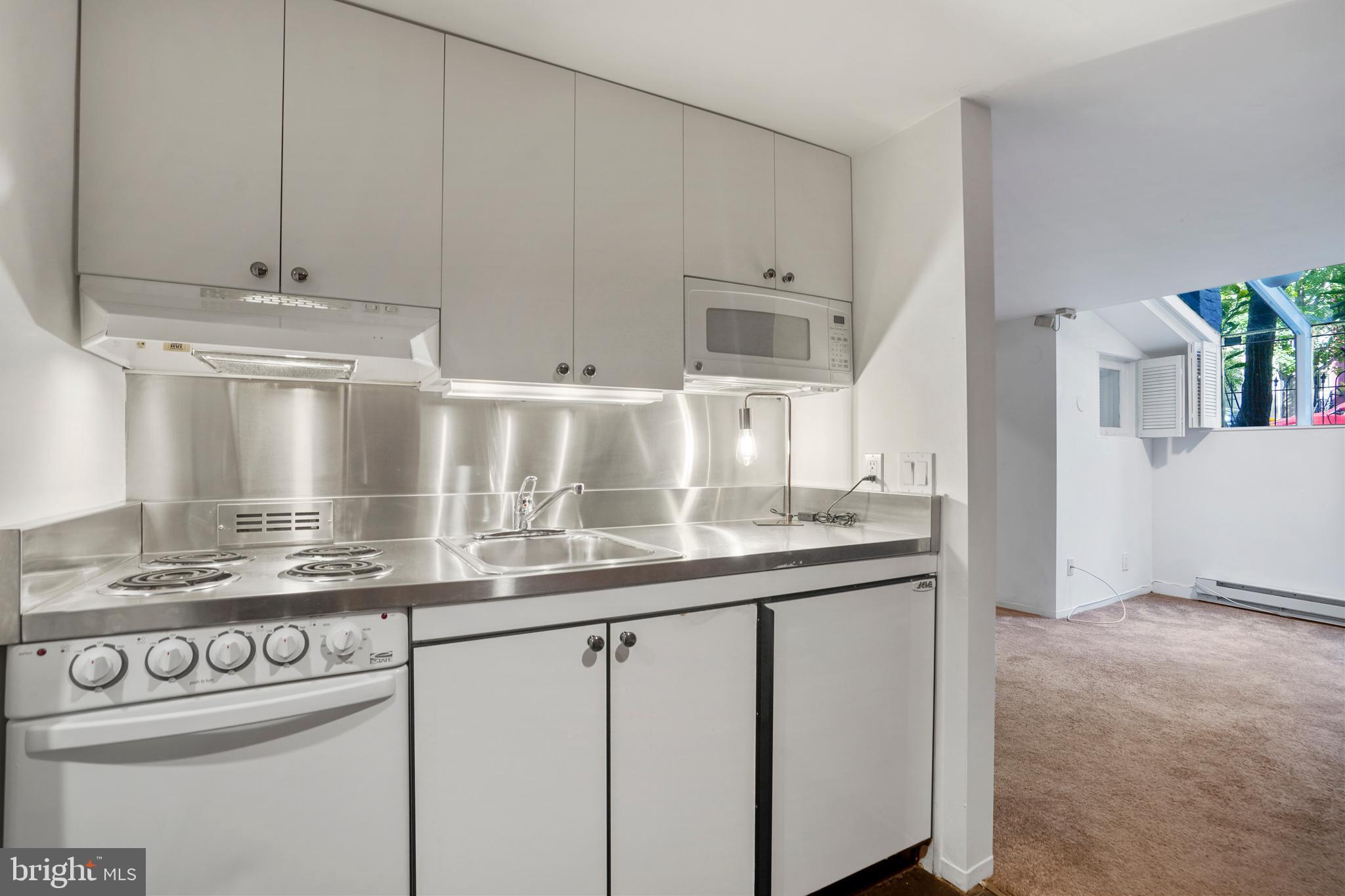 13 9th Street Southeast Washington, DC 20003 - Photo 45 of 70