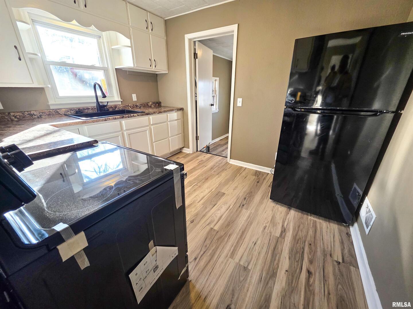 110 Hickory Street Flora, IL 62839 - Photo 15 of 71