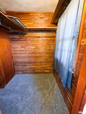 $139,000 | 110 Hickory Street, Flora, IL 62839