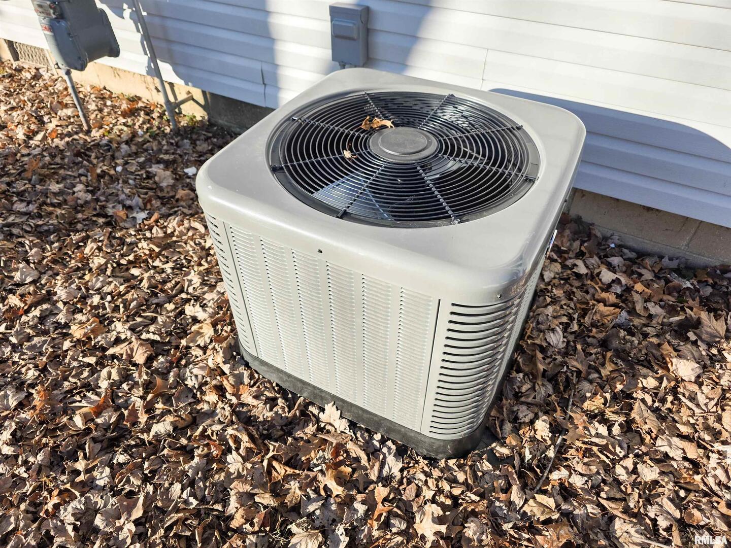 110 Hickory Street Flora, IL 62839 - Photo 51 of 71