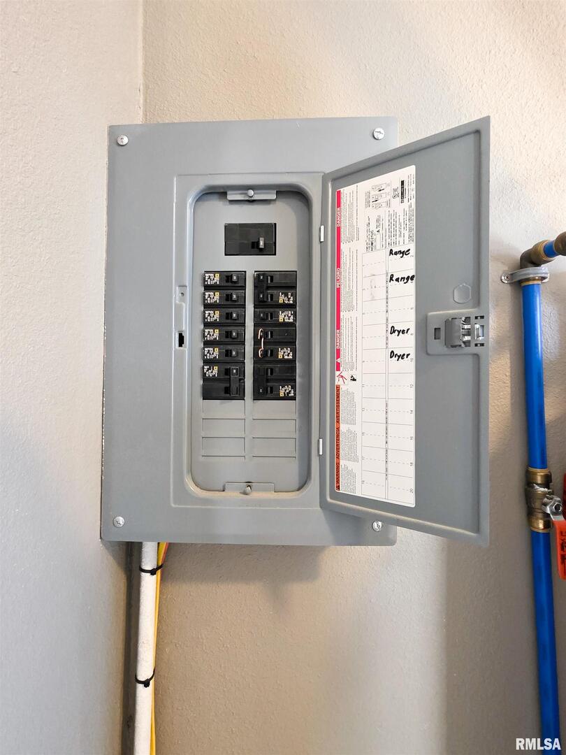 110 Hickory Street Flora, IL 62839 - Photo 52 of 71