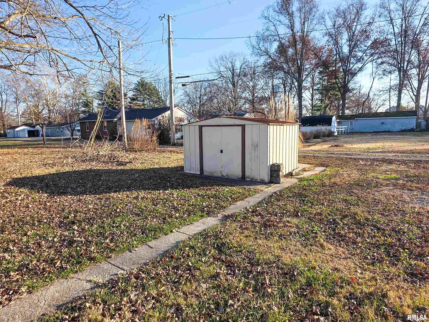 110 Hickory Street Flora, IL 62839 - Photo 59 of 71