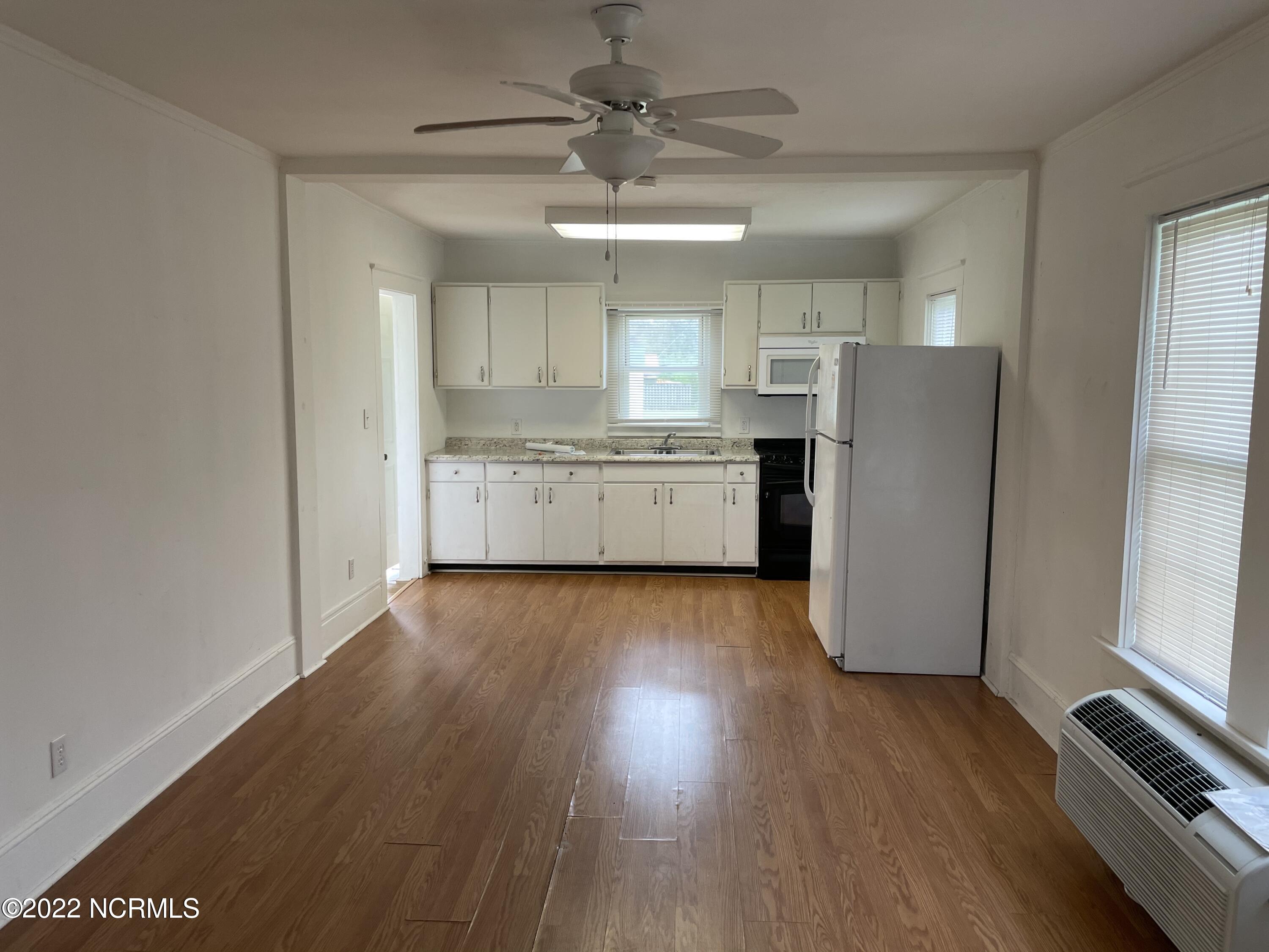 Undisclosed Address Wilmington, NC 28401 - Photo 55 of 63 2725-10