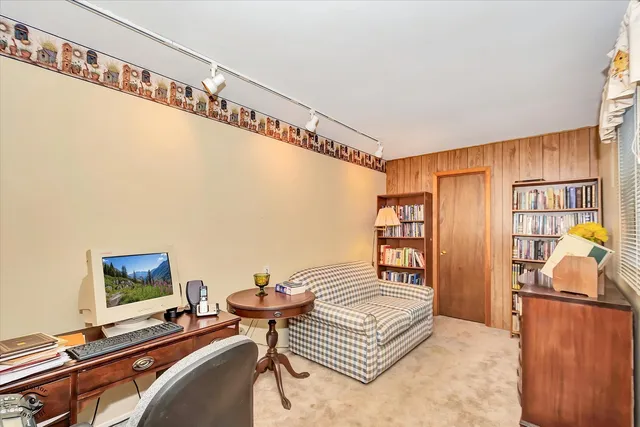 $259,900 | 119 Garden Drive, Montgomery, IL 60538