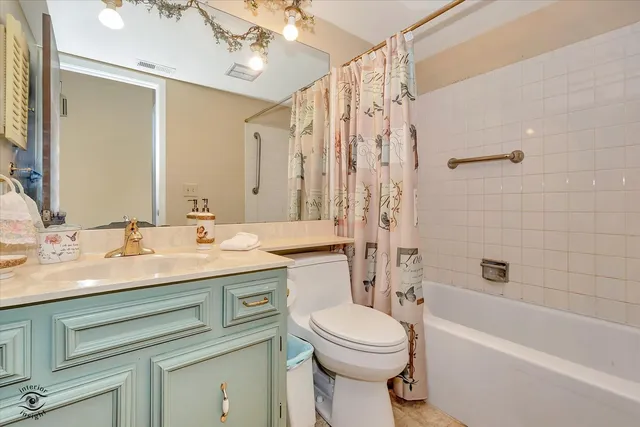 $259,900 | 119 Garden Drive, Montgomery, IL 60538