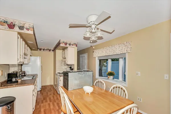 $234,900 | 119 Garden Drive, Montgomery, IL 60538