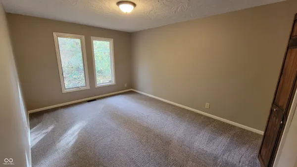 $2,975 | 10801 Cyntheanne Road, Fortville, IN 46040