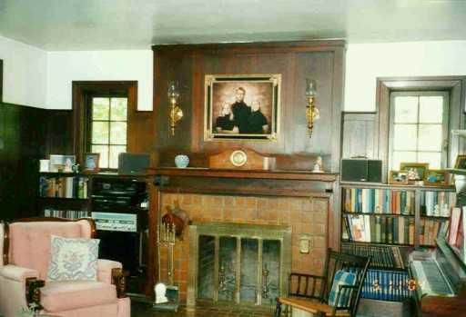 621 Poia Road Edgeworth, PA 15143 - Photo 4 of 6 View.