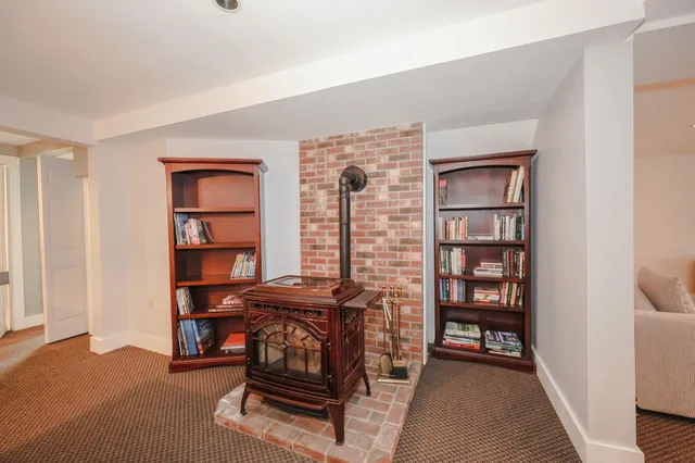 $525,000 | 35 Foch Street, Goffstown, NH 03102