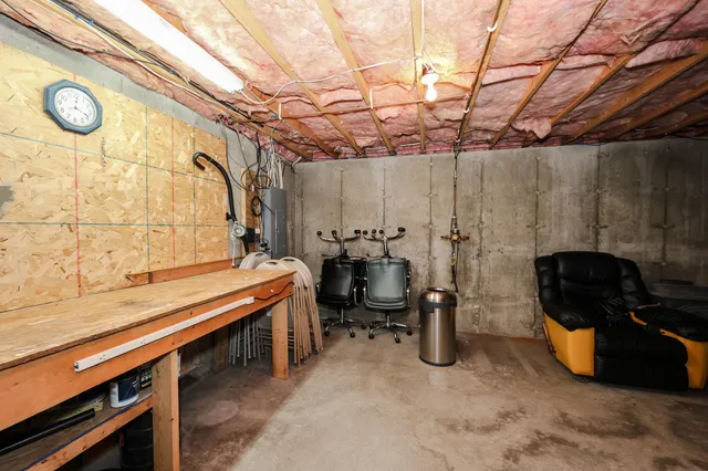 $525,000 | 35 Foch Street, Goffstown, NH 03102