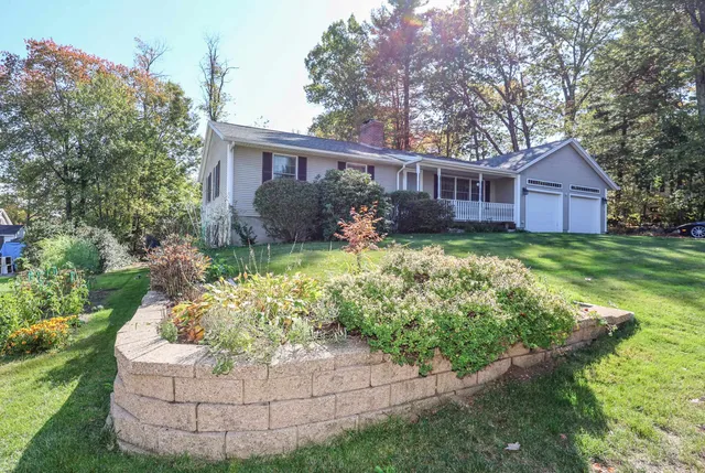 $525,000 | 35 Foch Street, Goffstown, NH 03102