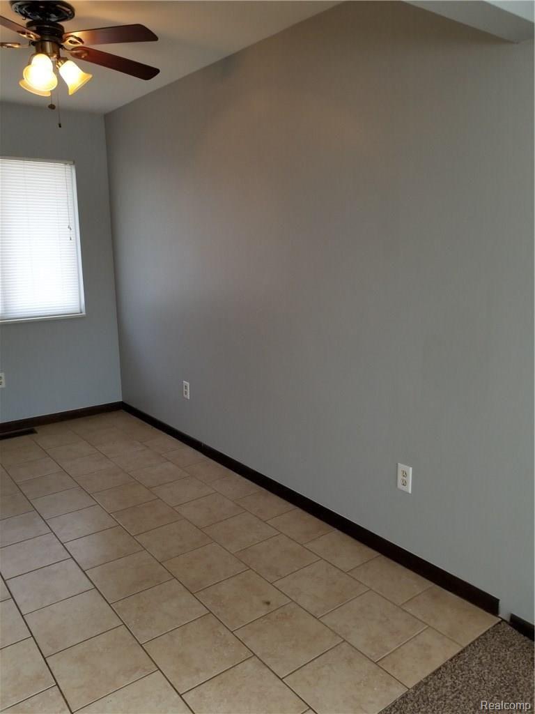 11125 Toma Road Pinckney, MI 48169 - Photo 10 of 22 20180218_152055.jpg