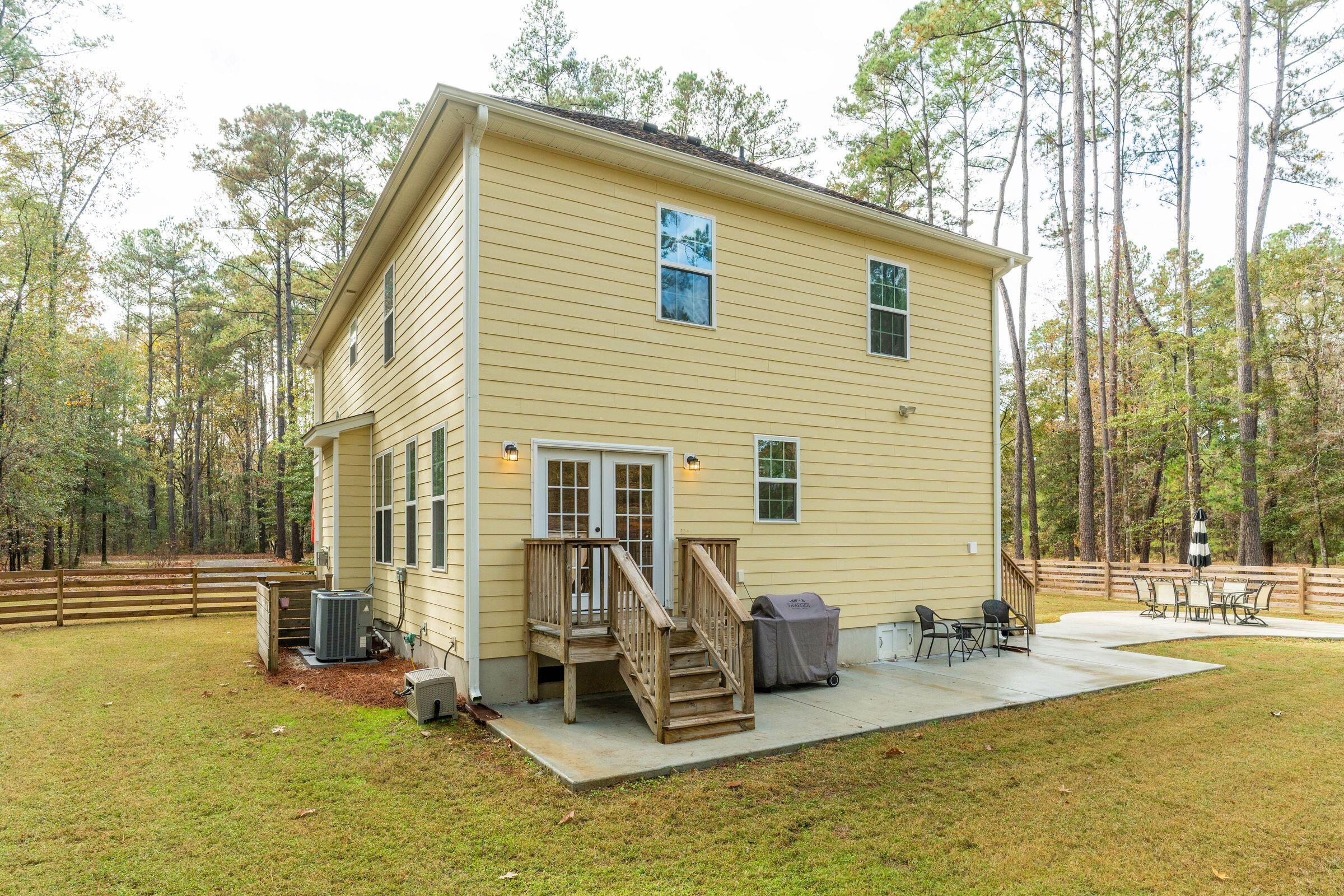 6350 Pepper Grass Trail Ravenel, SC 29470 - Photo 48 of 65 Side and Rear Elevation