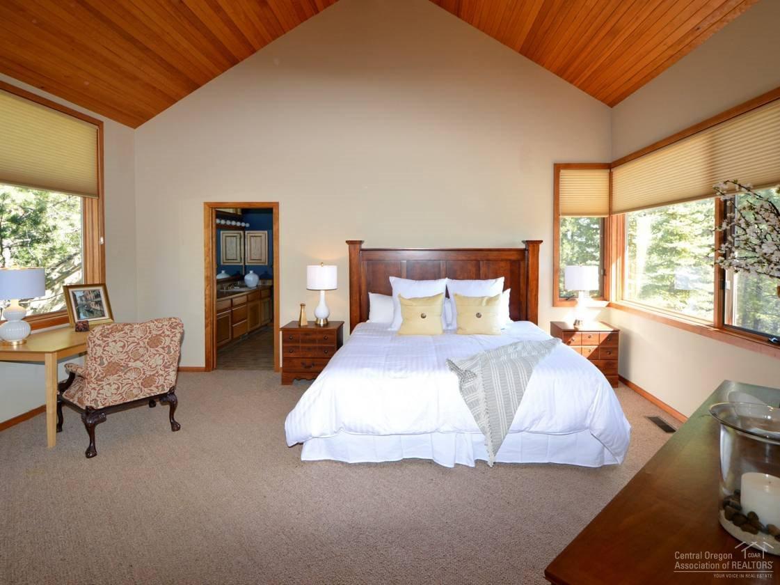 13343 Trillium Black Butte Ranch, OR 97759 - Photo 12 of 25 Additional Photo