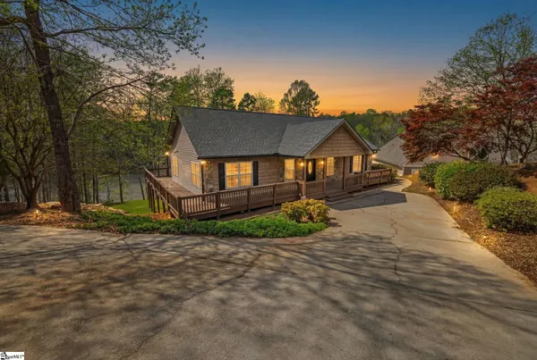 $758,000 | 143 West Waters Edge Lane, West Union, SC 29696
