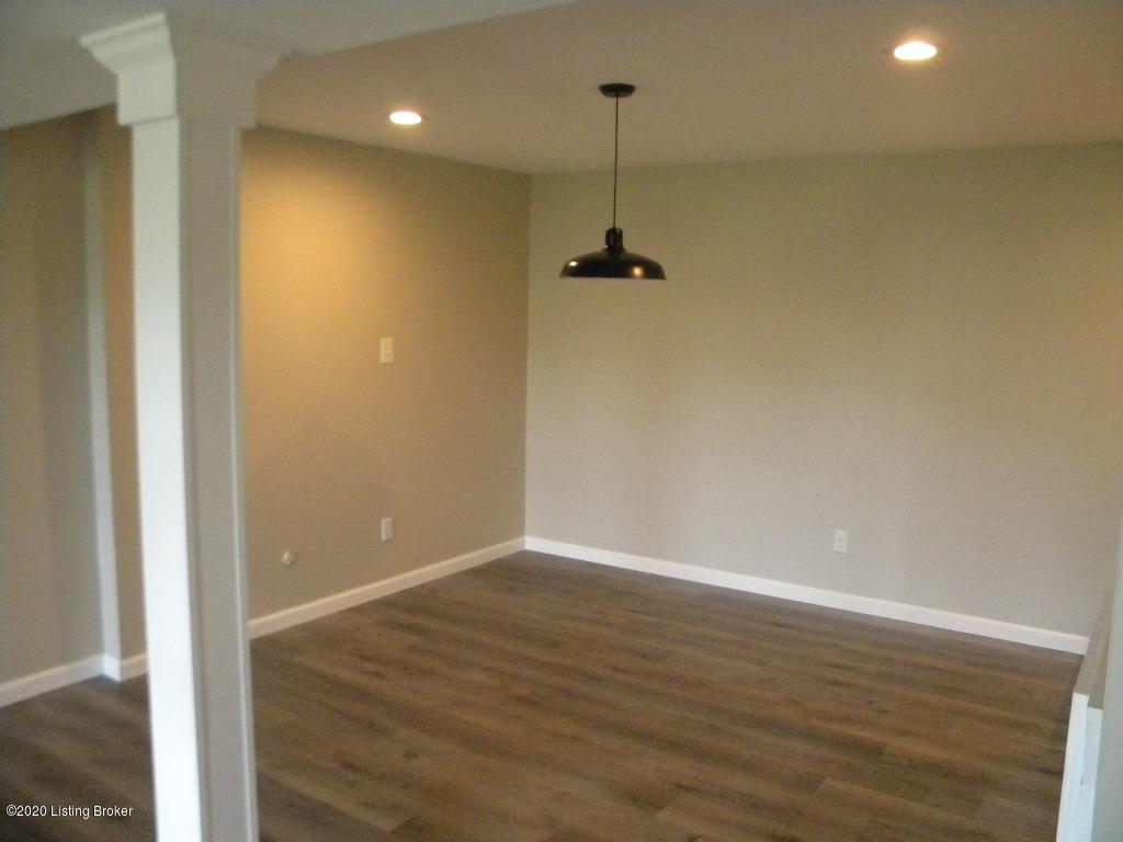 7419 Ridan Way Louisville, KY 40214 - Photo 21 of 26 DSCN3599
