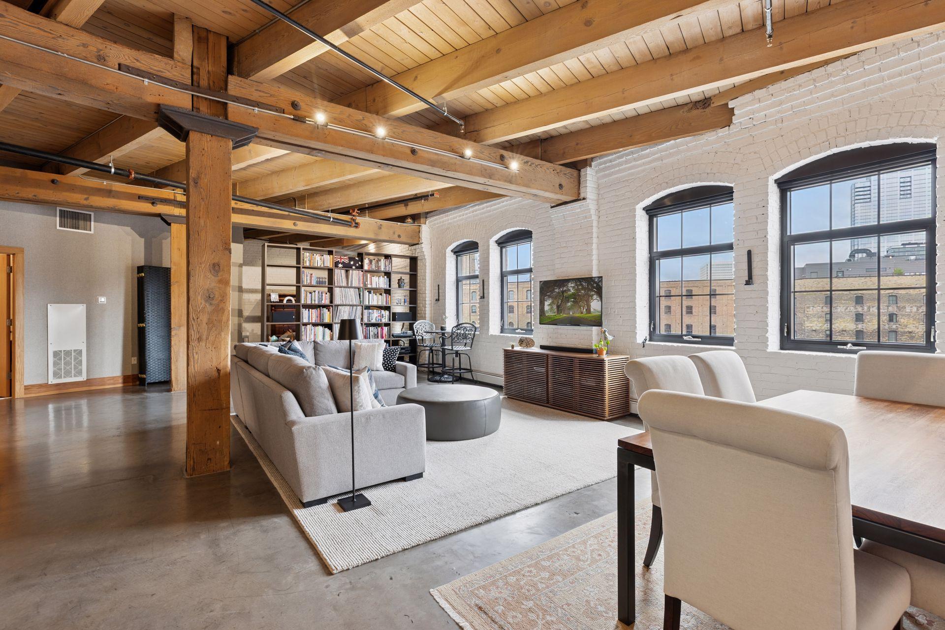 404 North Washington Avenue, Unit 402 Minneapolis, MN 55401 - Photo 11 of 36