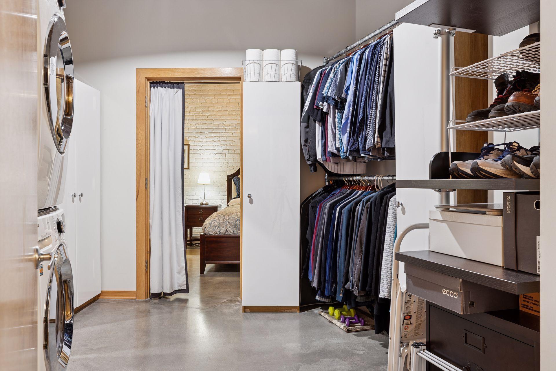 404 North Washington Avenue, Unit 402 Minneapolis, MN 55401 - Photo 24 of 36