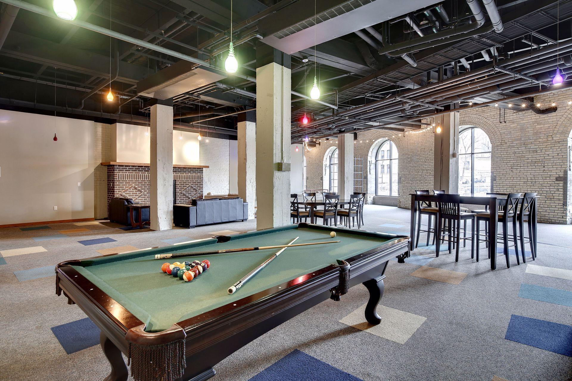 404 North Washington Avenue, Unit 402 Minneapolis, MN 55401 - Photo 27 of 36