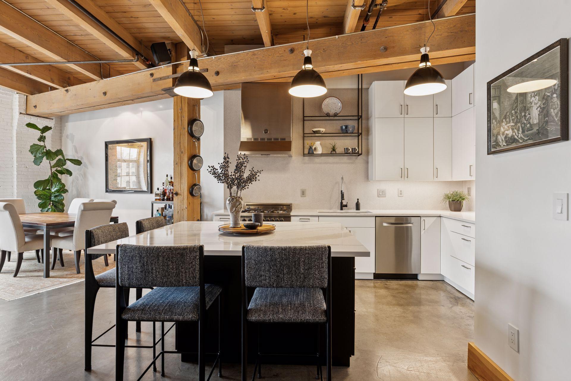 404 North Washington Avenue, Unit 402 Minneapolis, MN 55401 - Photo 7 of 36