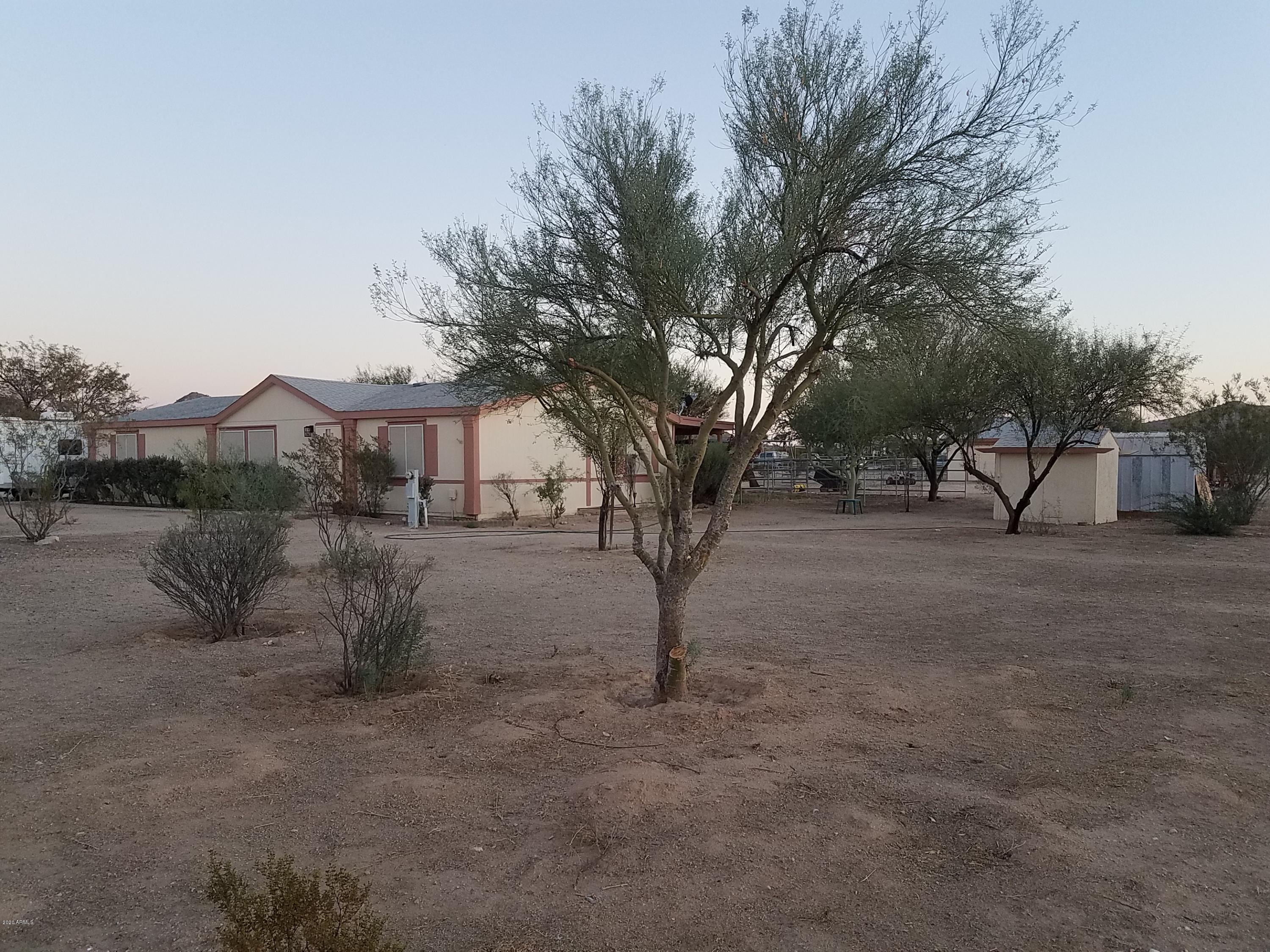 13201 South Kiva Road Buckeye, AZ 85326 - Photo 3 of 48 20201027_174112