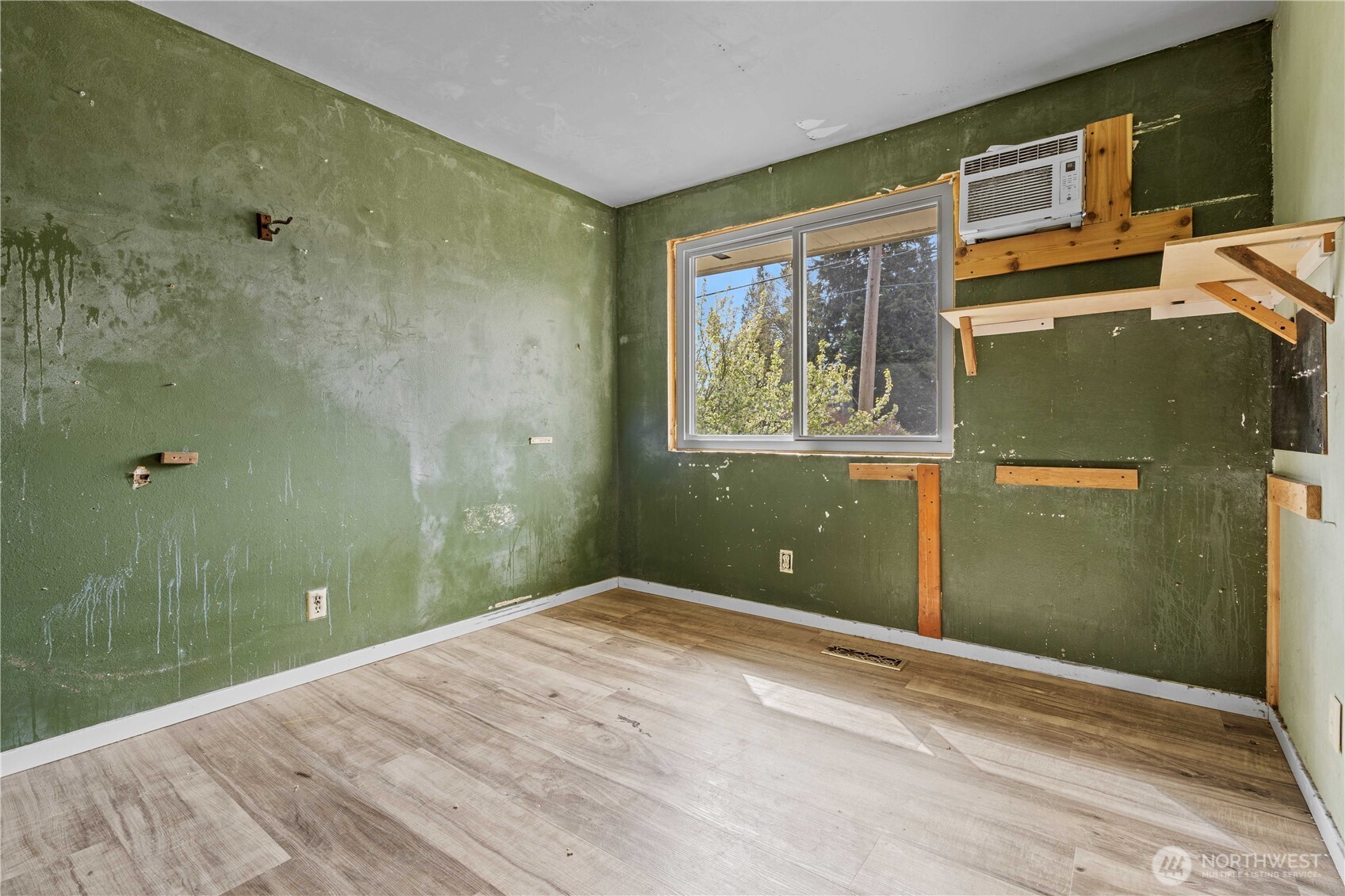 3518 South 268th Street Kent, WA 98032 - Photo 13 of 33