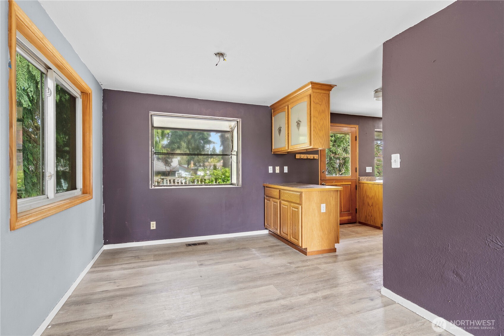 3518 South 268th Street Kent, WA 98032 - Photo 7 of 33