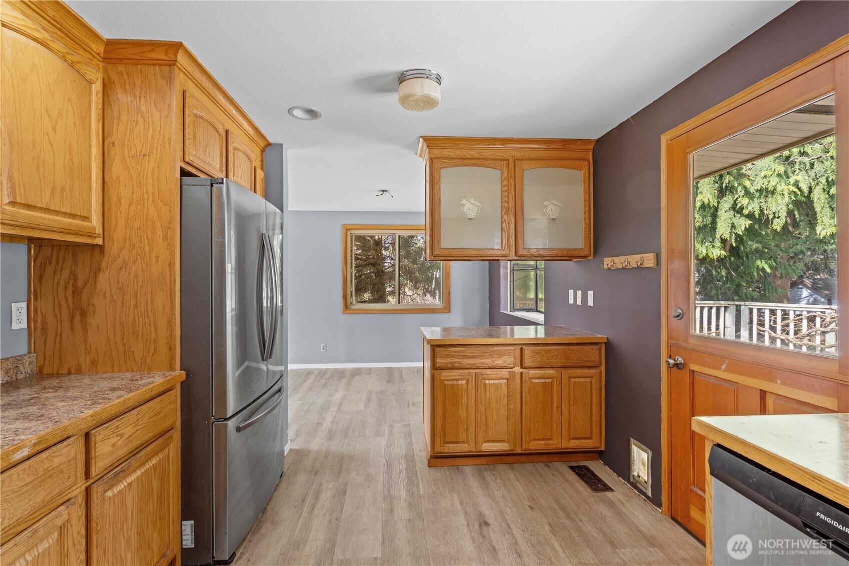 3518 South 268th Street Kent, WA 98032 - Photo 10 of 33
