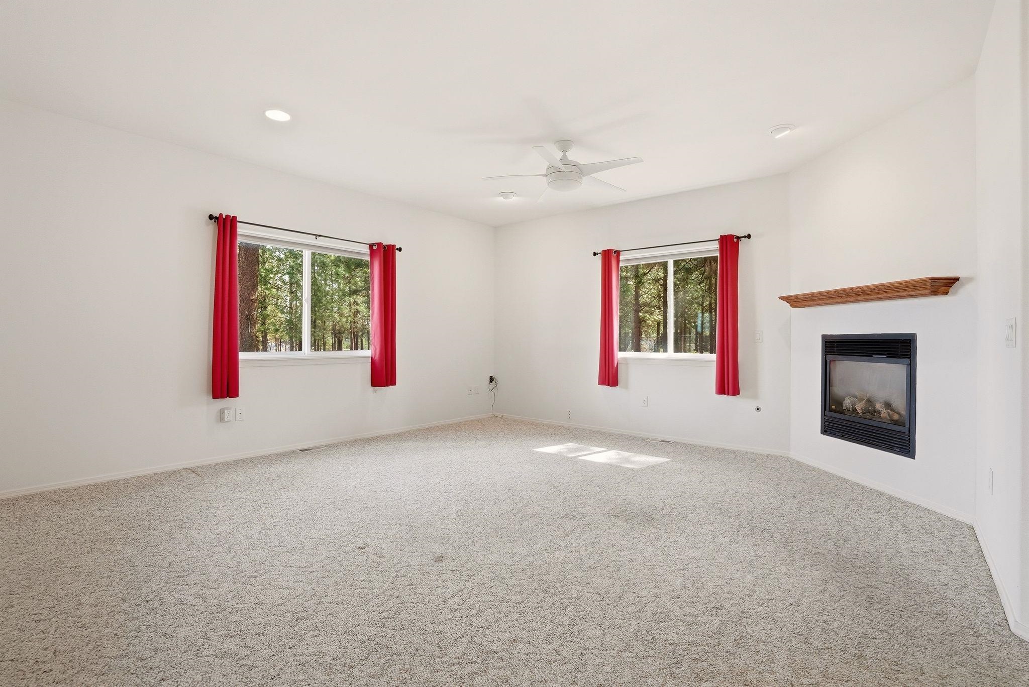 6916 South Cedar Road Spokane, WA 99224 - Photo 3 of 48