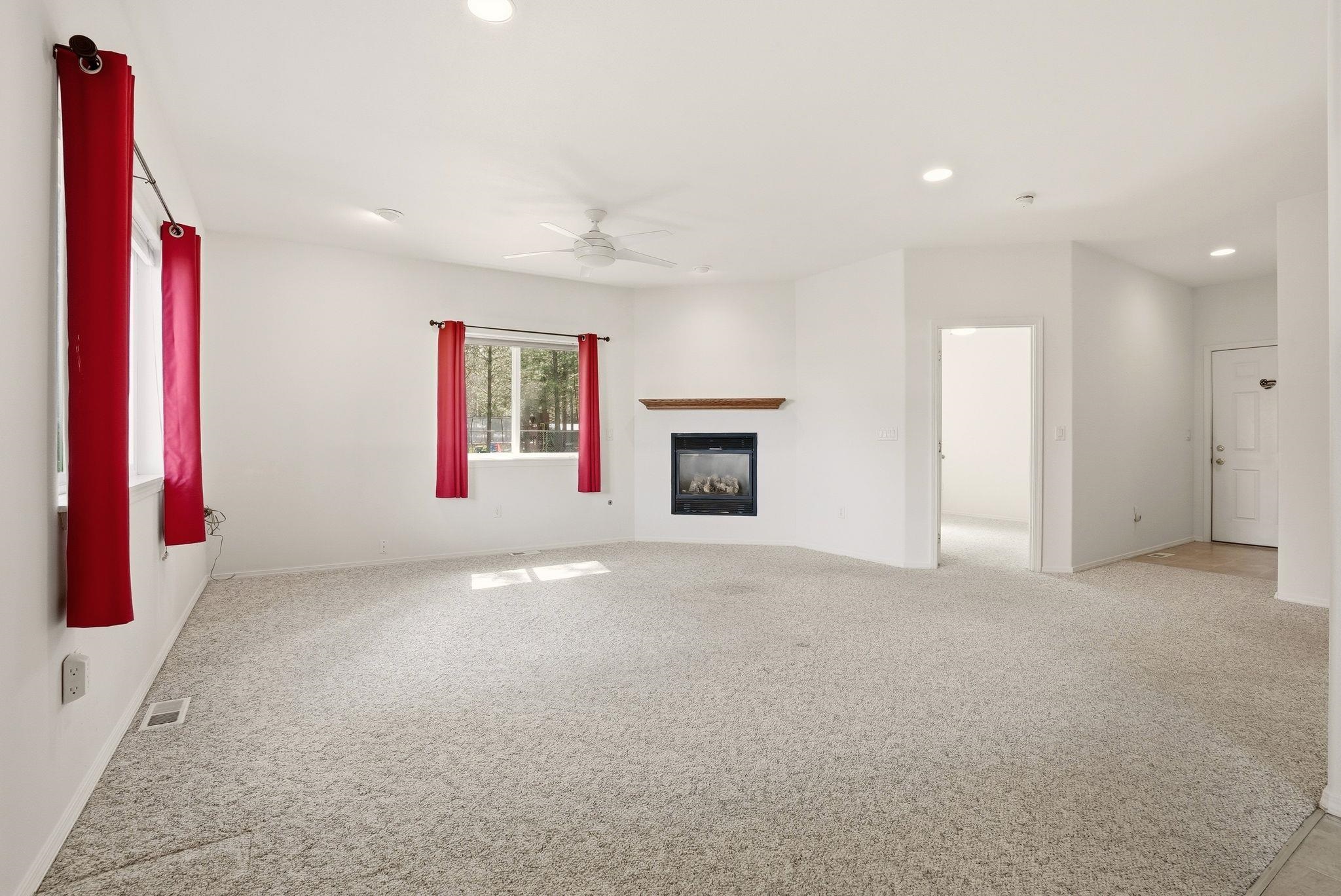 6916 South Cedar Road Spokane, WA 99224 - Photo 5 of 48