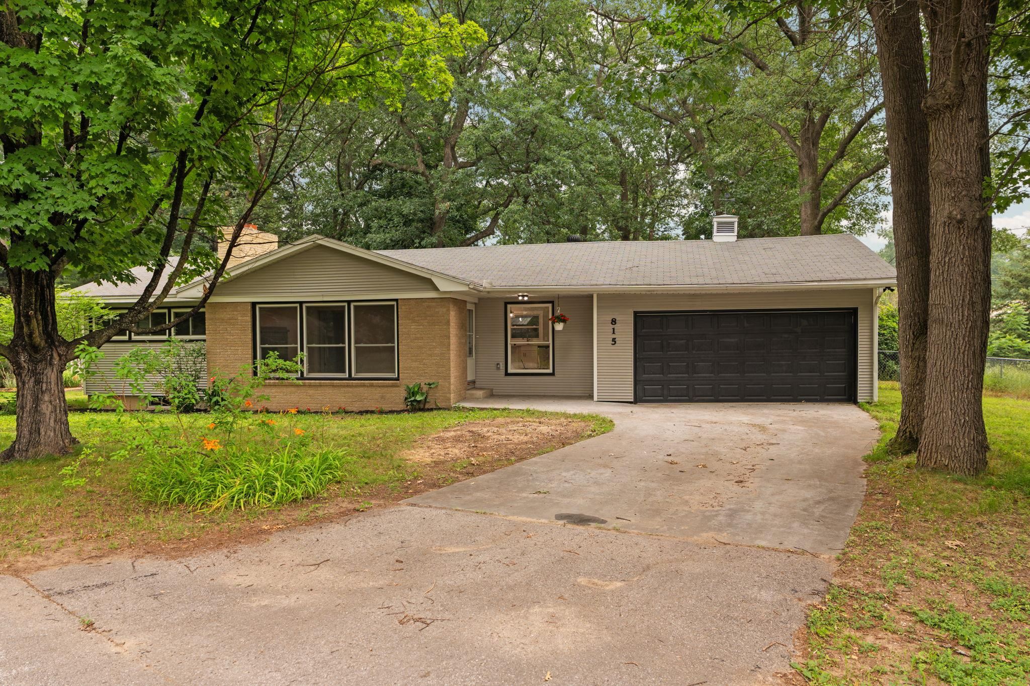 815 Westminster Road Traverse City, MI 49686 - Photo 60 of 70