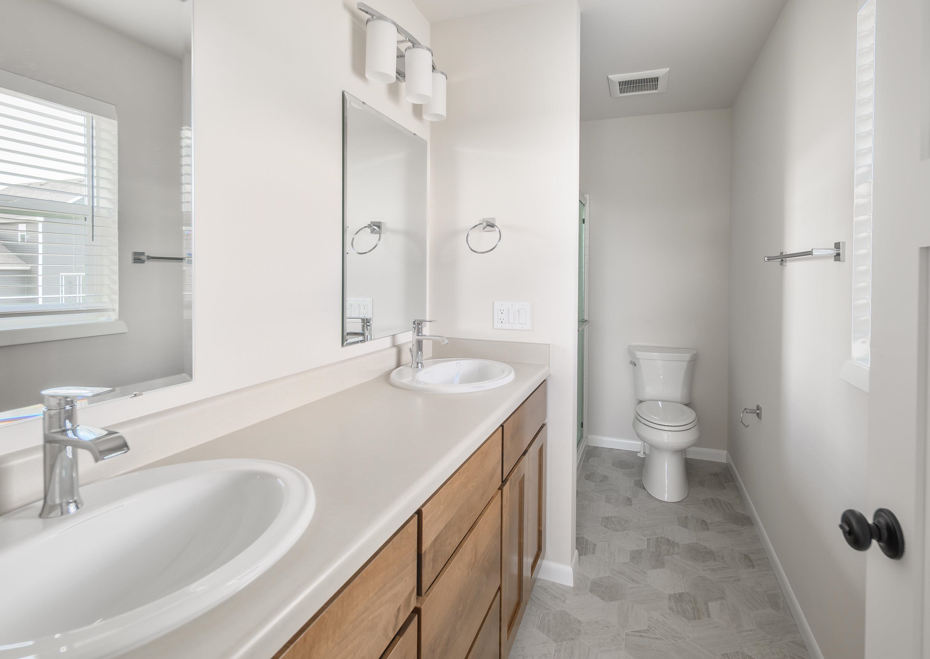 2534 Koshkonong Way Sun Prairie, WI 53590 - Photo 12 of 18