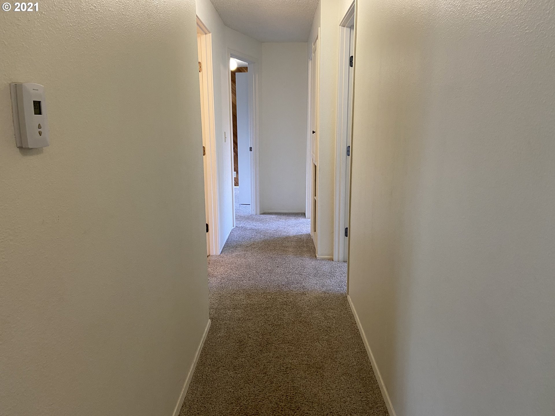 1809 Wallace Road Northwest Salem, OR 97304 - Photo 14 of 32 Gallery Image 14