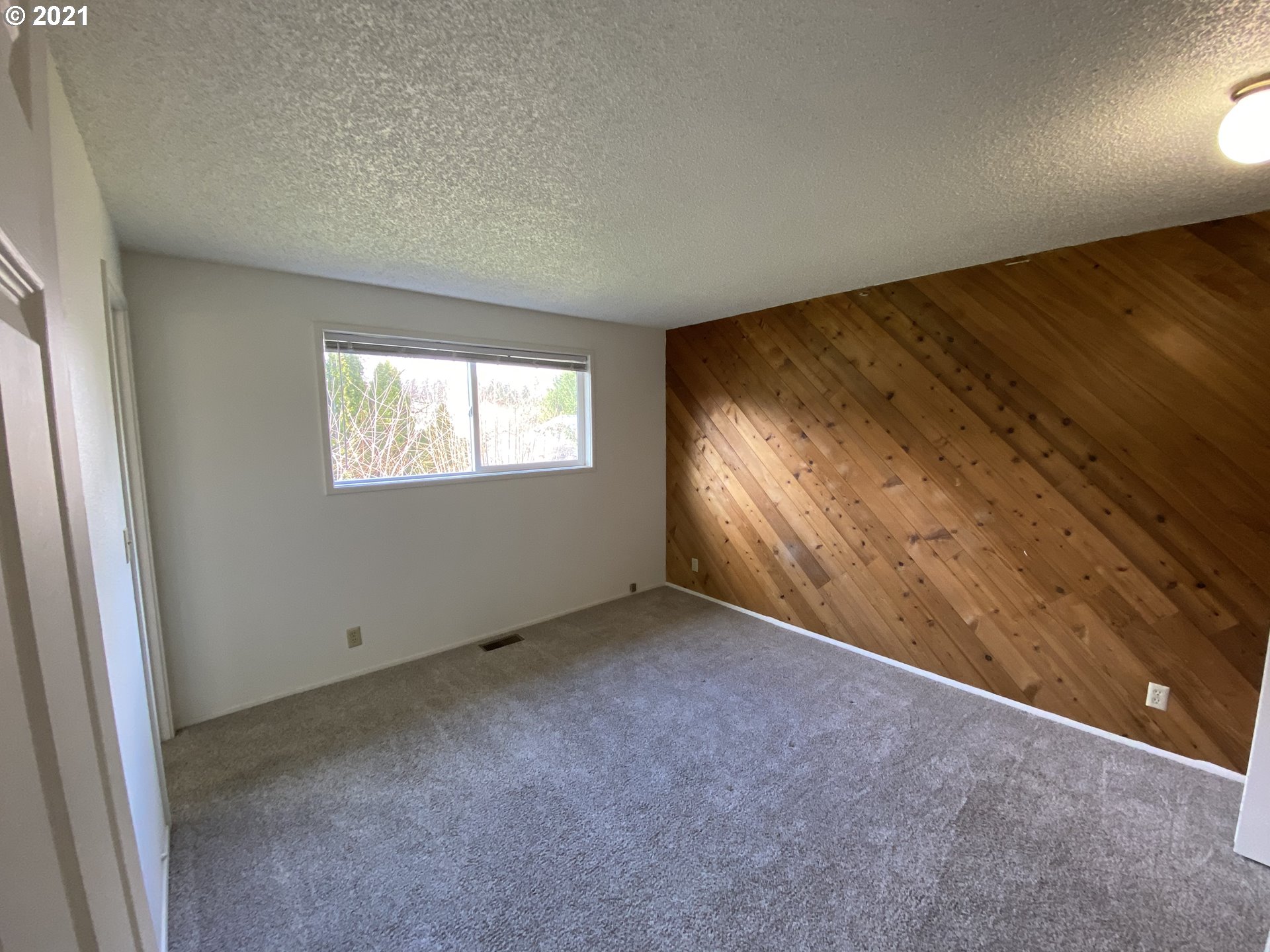 1809 Wallace Road Northwest Salem, OR 97304 - Photo 23 of 32 Gallery Image 23