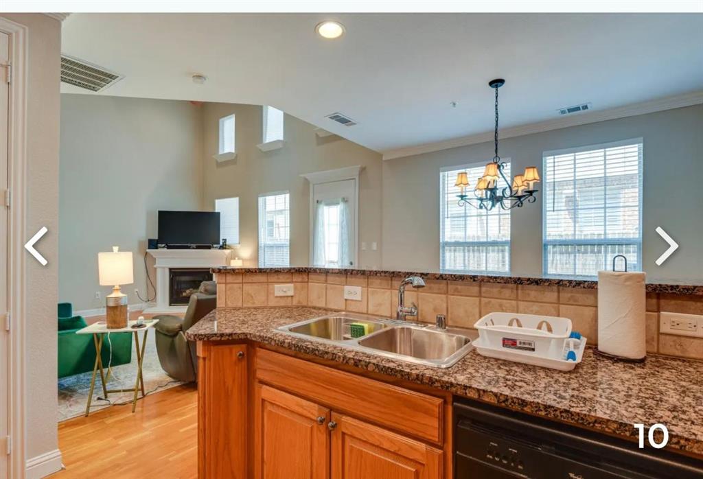 2521 Rue De Ville Irving, TX 75038 - Photo 10 of 24