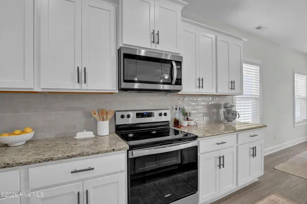 $530,000 | 59 East Weatherbee Way, Hampstead, NC 28443