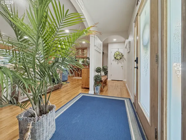 $779,000 | 1099 Parkview Drive, Brookings, OR 97415