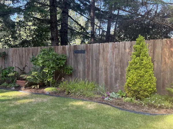 $779,000 | 1099 Parkview Drive, Brookings, OR 97415