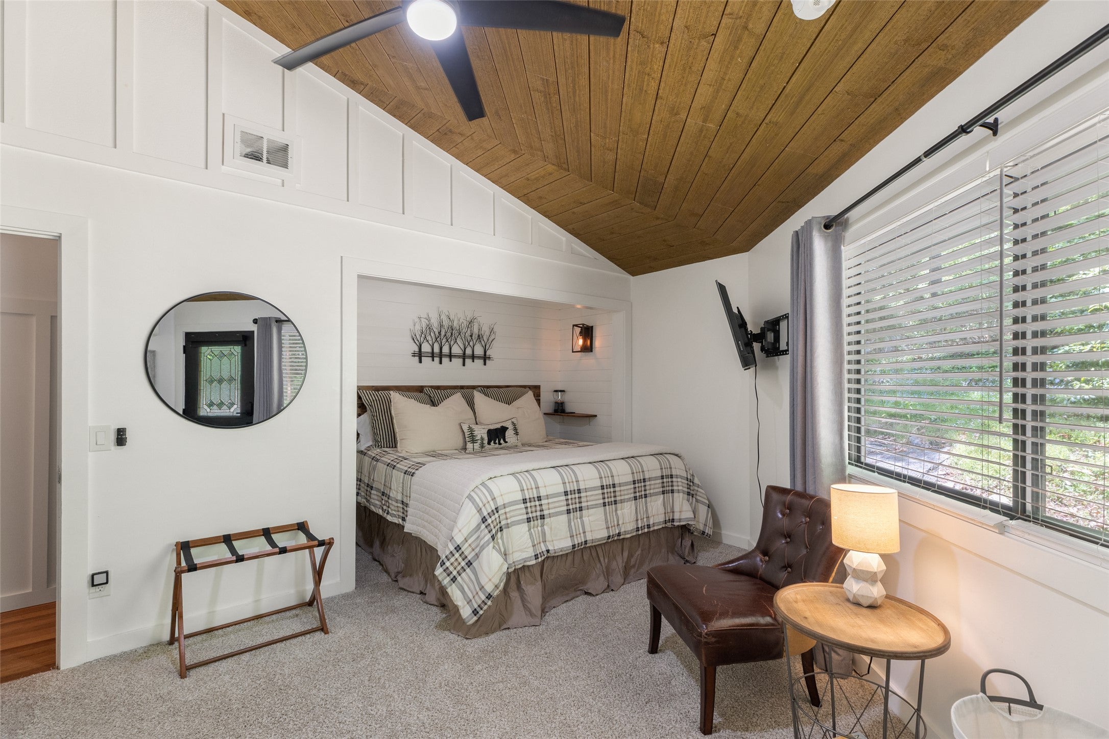 205 Skyline Lodge Road Highlands, NC 28741 - Photo 14 of 27 Gallery Image 14