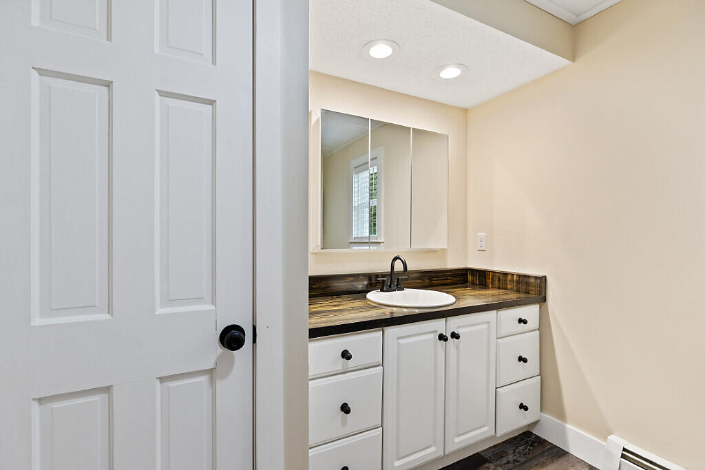 2 Coolidge Street Waterville, ME 04901 - Photo 57 of 81 14_BP5A6988_DxO_mls