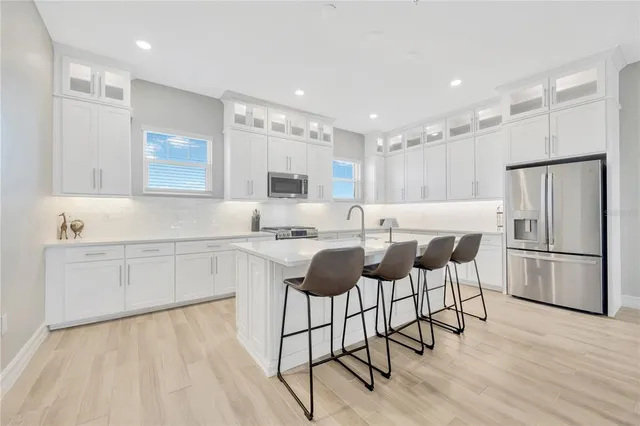 $8,500 | 5351 Bridge Street, Unit 100, Tampa, FL 33611