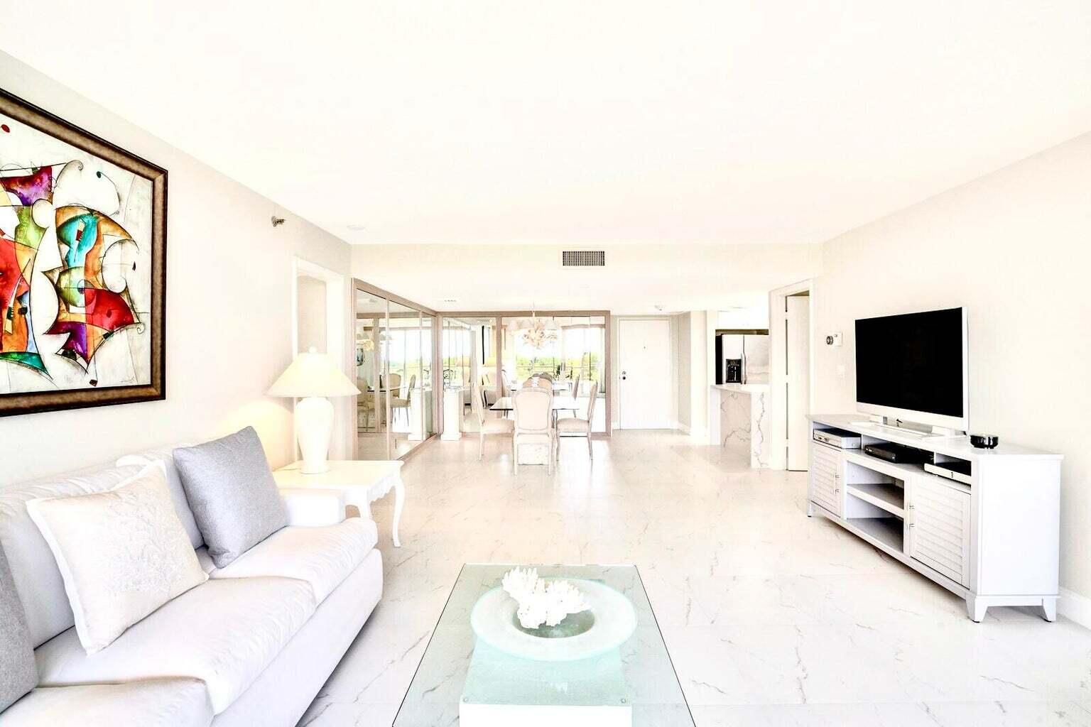 4101 North Ocean Boulevard, Unit D408 Boca Raton, FL 33431 - Photo 16 of 31 LIVING ROOM