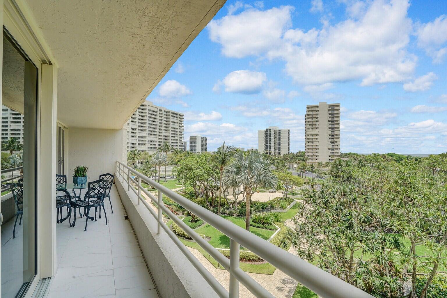 4101 North Ocean Boulevard, Unit D408 Boca Raton, FL 33431 - Photo 18 of 31 SPRAWLING TERRACE