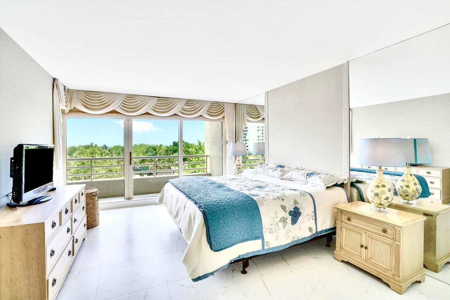 4101 North Ocean Boulevard, Unit D408 Boca Raton, FL 33431 - Photo 20 of 31 MASTER BEDROOM